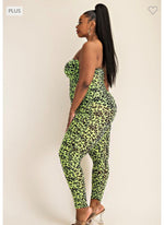 Load image into Gallery viewer, Plus size all over shirred tube jumpsuit
